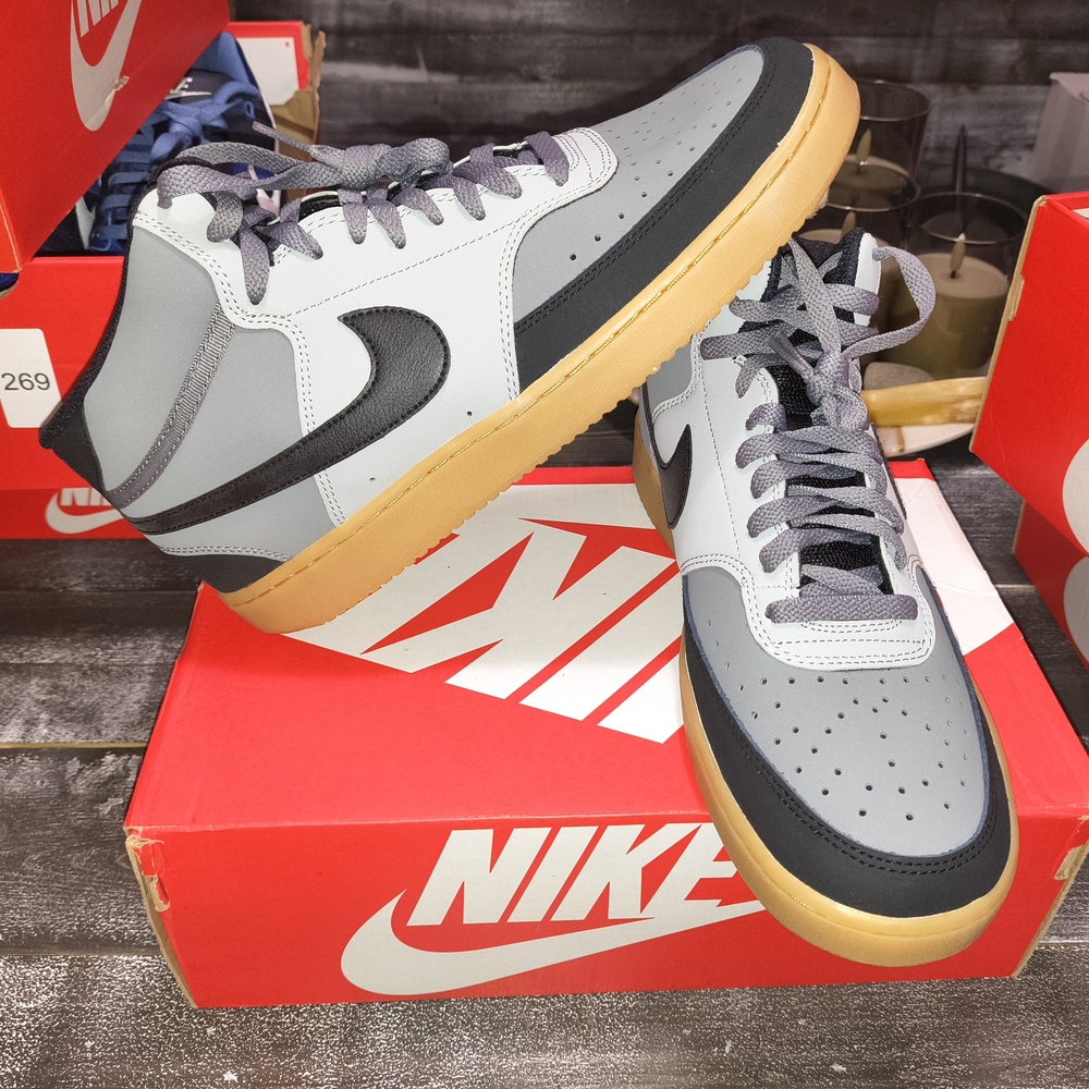 Nike Court Vision Mid Size 10